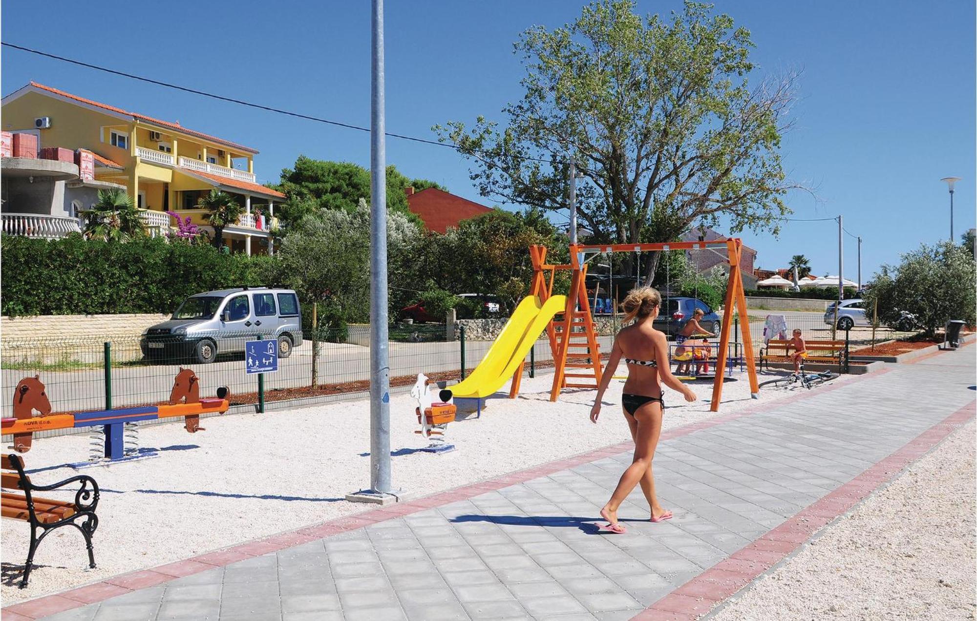 Cozy Home In Vrsi With Wifi Εξωτερικό φωτογραφία